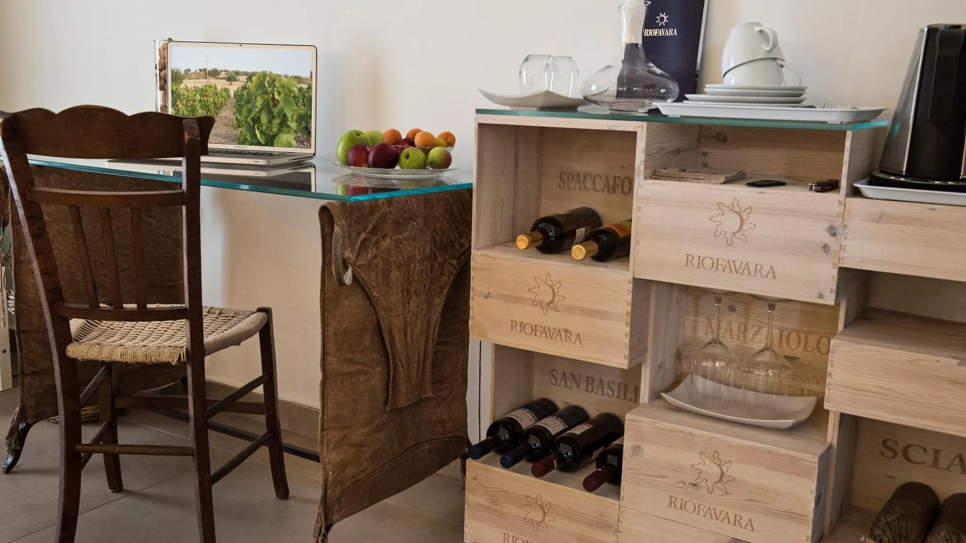 Bed & Breakfast Riofavara Winery In Val Di Noto